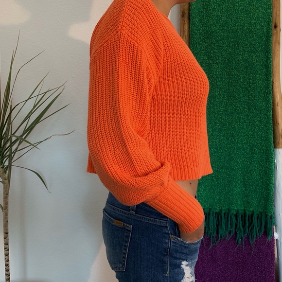 Urban Outfitters Sweaters - URBAN OUTFITTERS CROPPED RIBBED ORANGE SWEATER